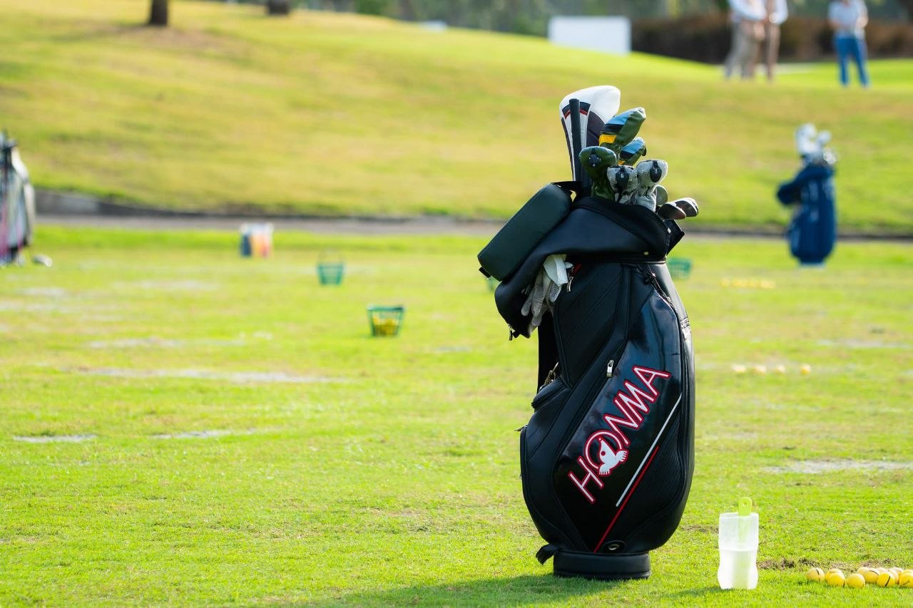 Mount Malarayat Golf & Country Club editorial view 4